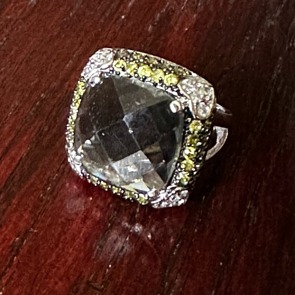 Stamped Silver Ring - Picture 4 of 5